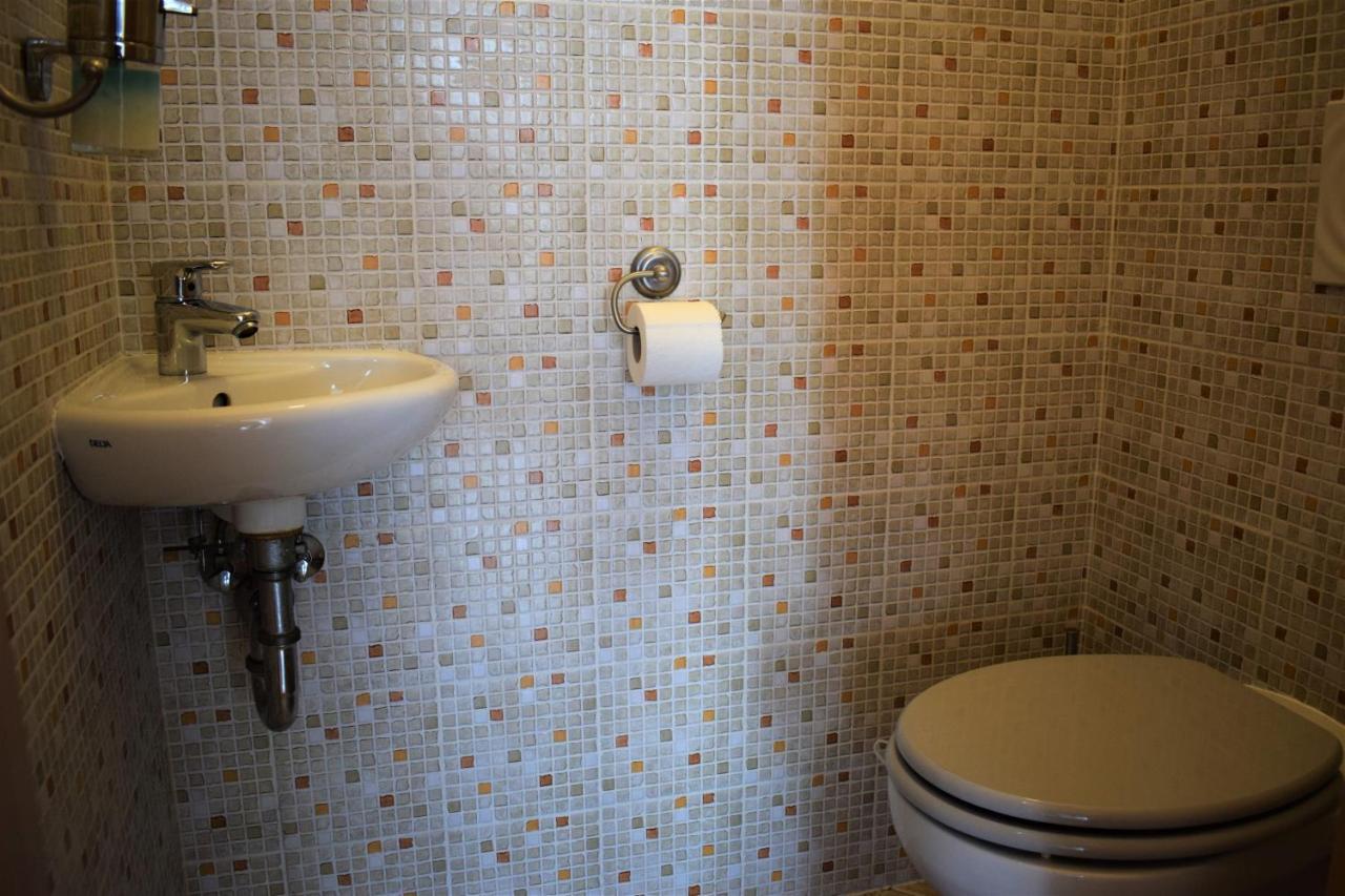 Cosy Apartment In Budapest Downtown With Free Garage Parking Luaran gambar